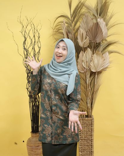 15. DYAH FATMAWATI, S.SI.