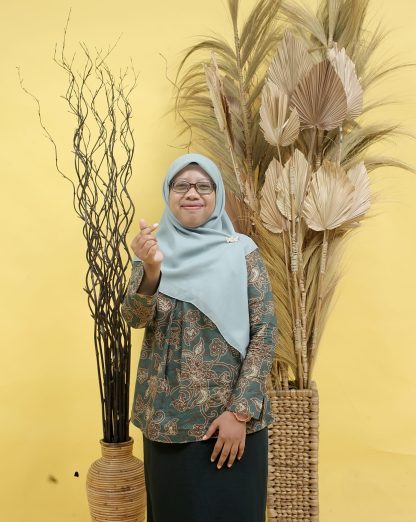 16. LELY NOOR KHOLIDAH, S.PD.