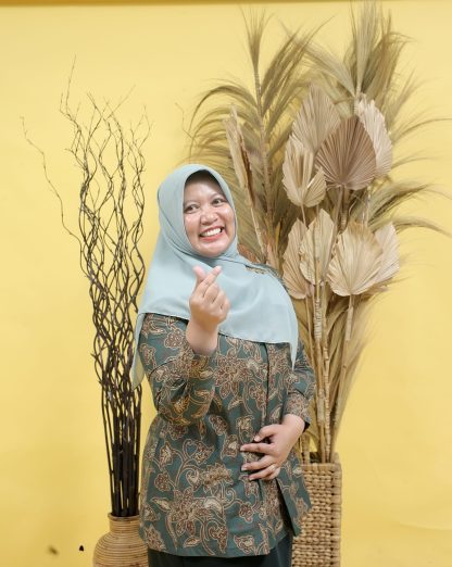 2. ANI HIDAYATUL M, S.PD.